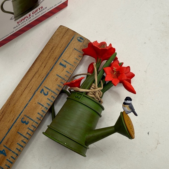 Hallmark Christmas Ornament Simple Gifts Marjolein Garden Flower Can Collectible - Picture 8 of 9